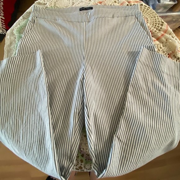 Hilary Radley sz12 striped ankle pant - Picture 7 of 8